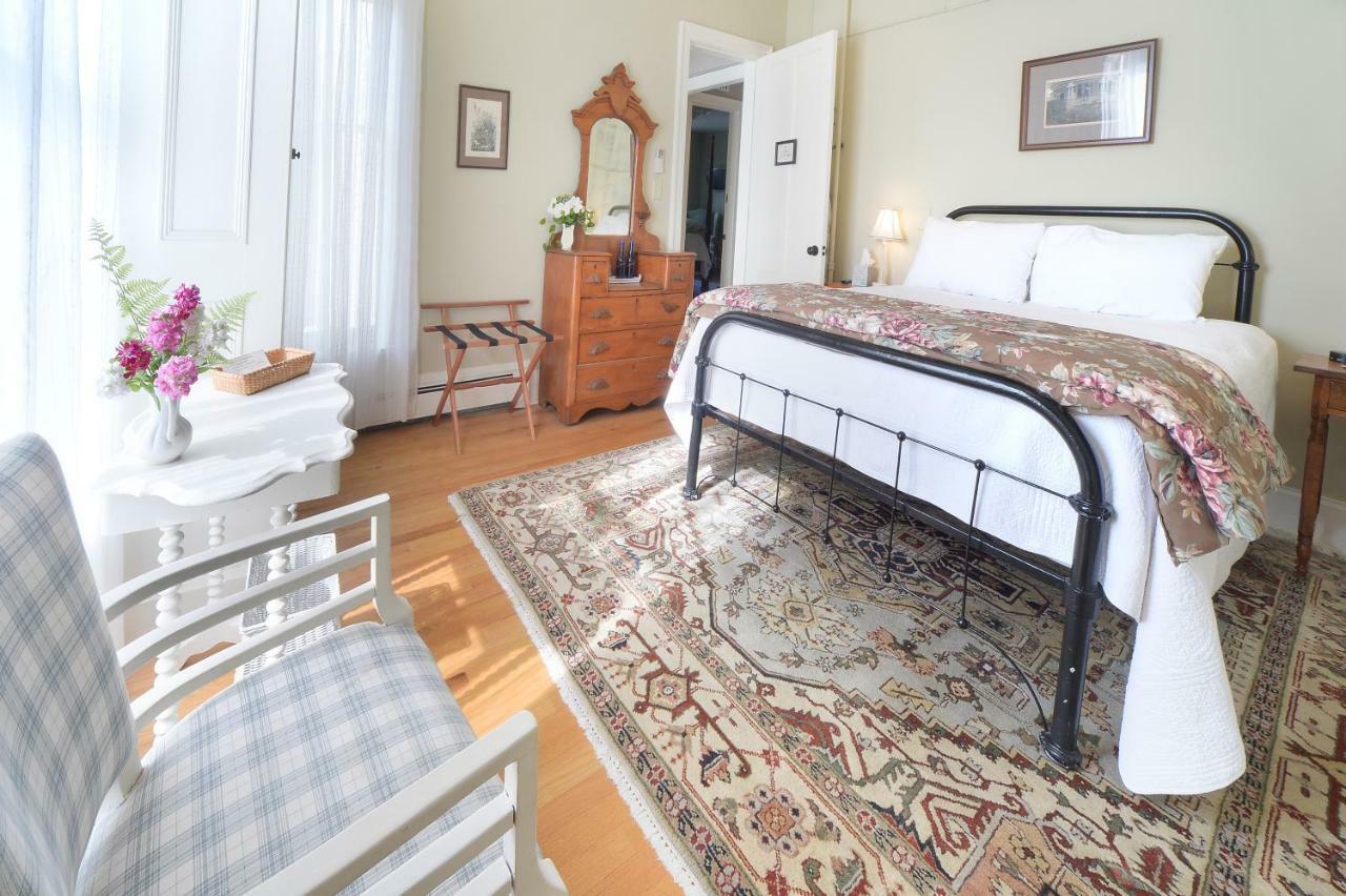 The Springwater Bed And Breakfast Saratoga Springs Luaran gambar
